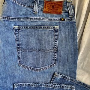 Men’s lucky brand jeans